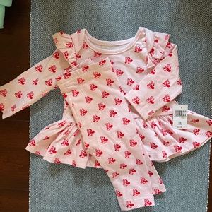 Disney outfit set new with tags